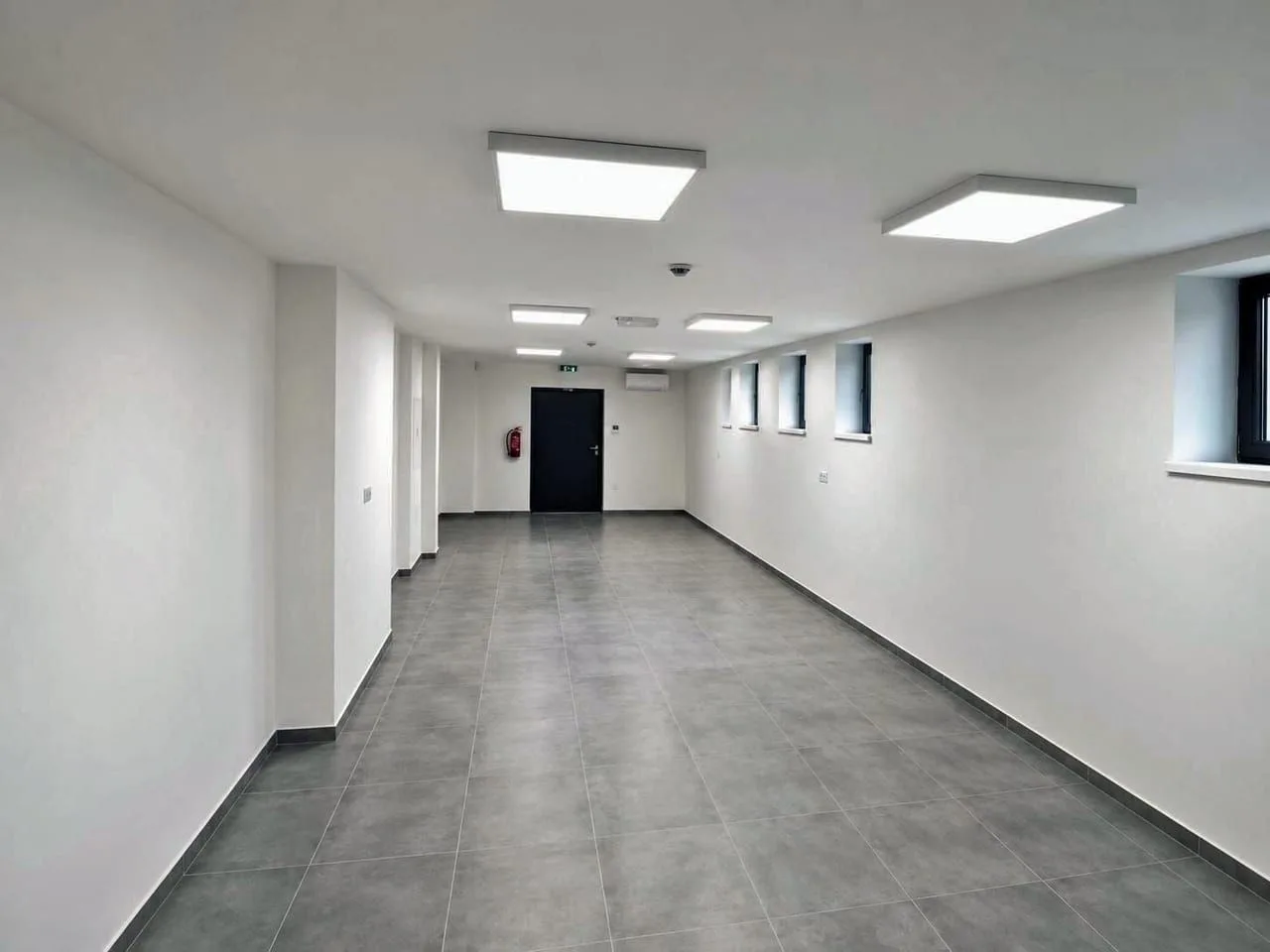 Dokončená komunikační část interiéru v Nové Vsi